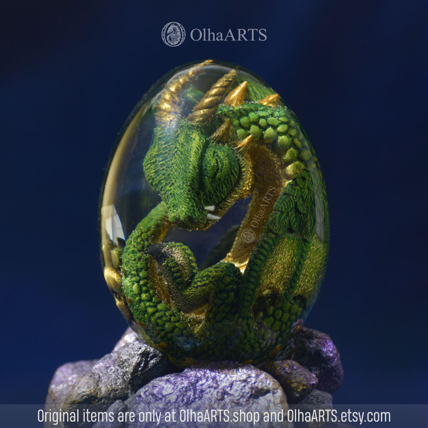 Crystal Dragon Egg with Green Baby Dragon Inside. VIP Gift Set by
