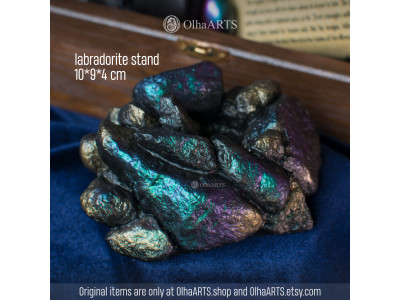 Labradorite Stand