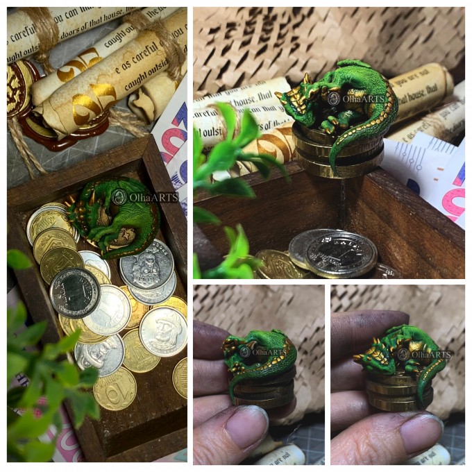 Baby Dragon Sleeping on Coins, Cute Monitor Sitter, Green Dragon, Fantasy Table Figure