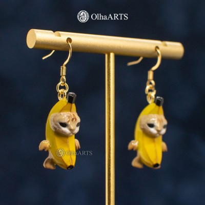 Banana Cat Earrings