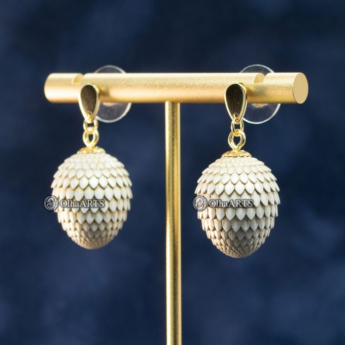 Set of Dragon Egg Jewelry in Pearl Color. Pendant and Earrings