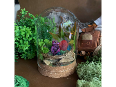 Glass Dome with Dragon Nest