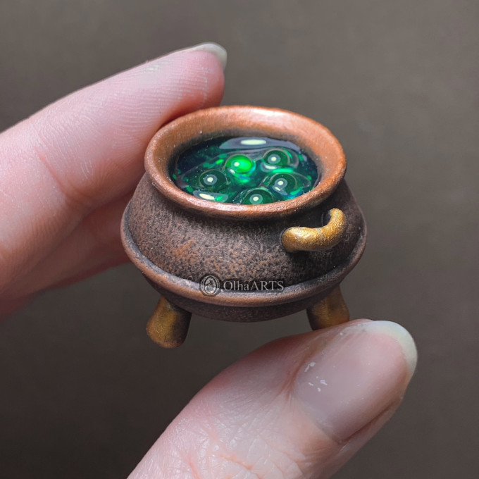 Witch cauldron for dollhouse