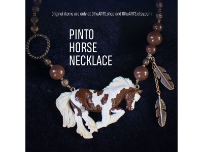 Pinto Horse Necklace